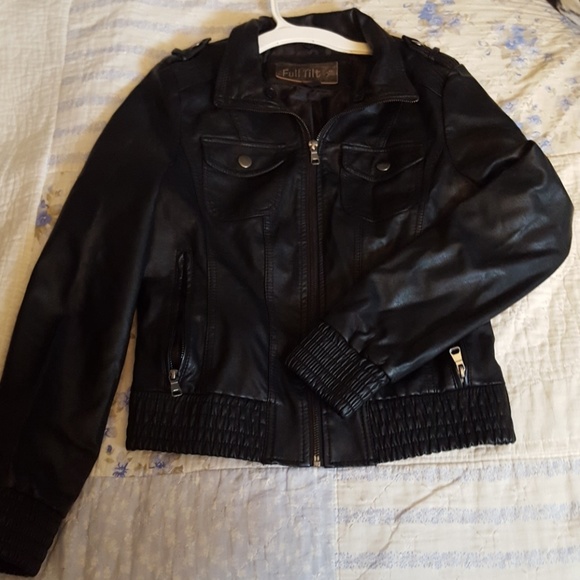 Faux leather jacket - Picture 3 of 4